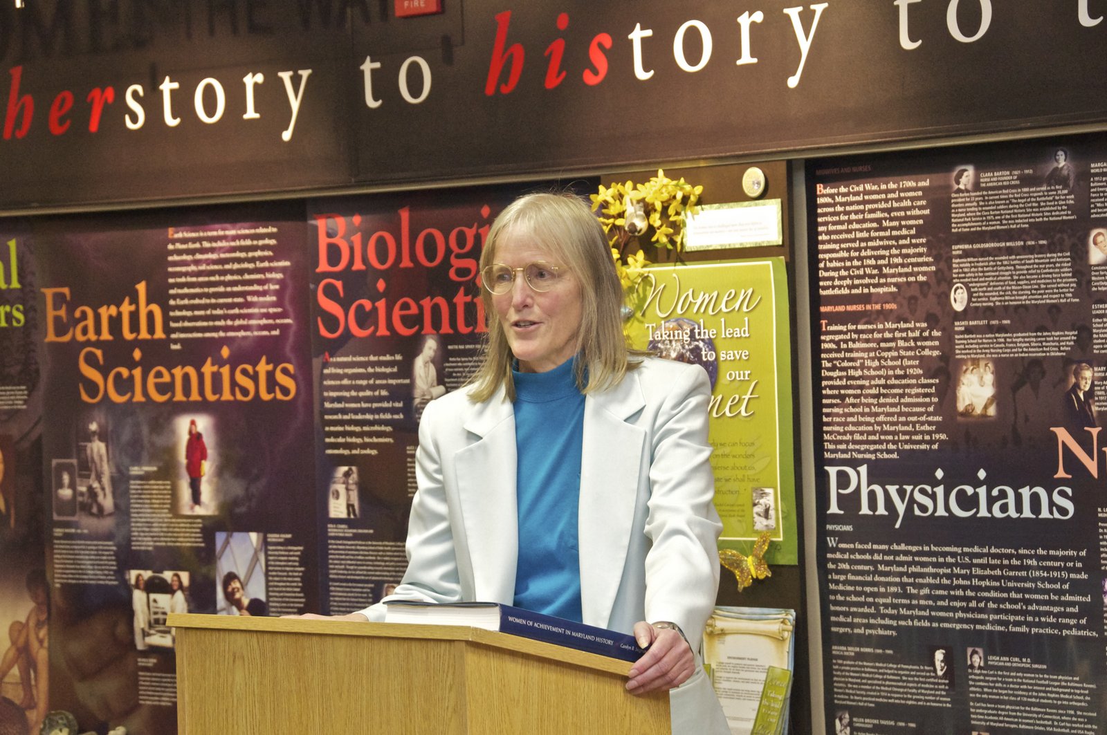 Dr. Claire Parkinson
