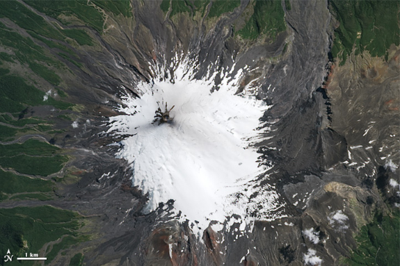 Villarrica Volcano February 22, 2015- Image NASA Earth Observatory 